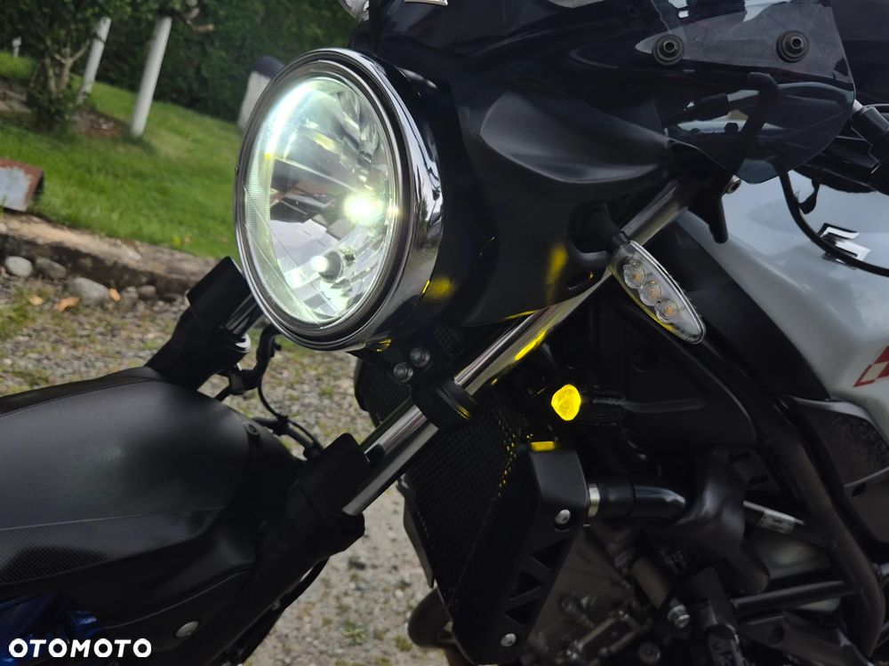 Suzuki SV - 8