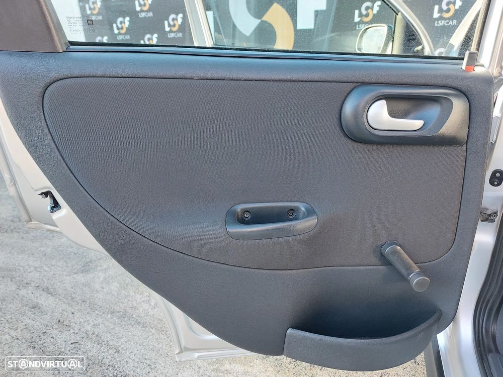 Opel Corsa 1.3 CDTi N-Joy - 14