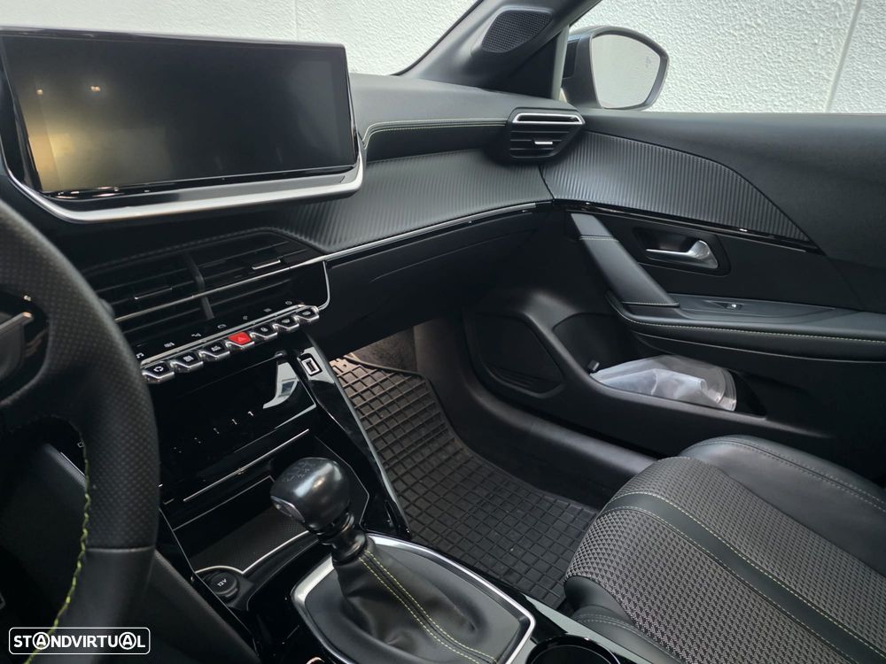 Peugeot 208 1.5 BlueHDi GT - 11