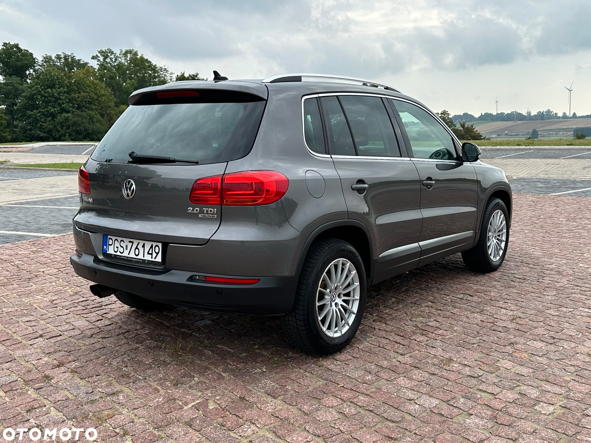Volkswagen Tiguan 2.0 TDI 4Mot Track&Field - 4