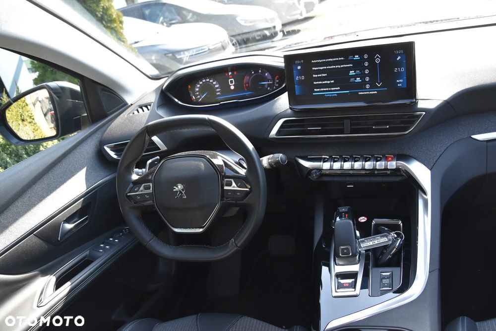 Peugeot 3008 BlueHDi 130 Stop & Start EAT8 Allure Pack - 13