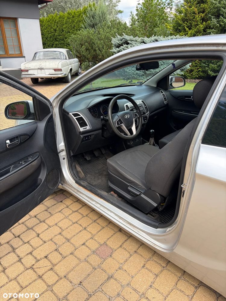 Hyundai i20 1.2 Classic - 11