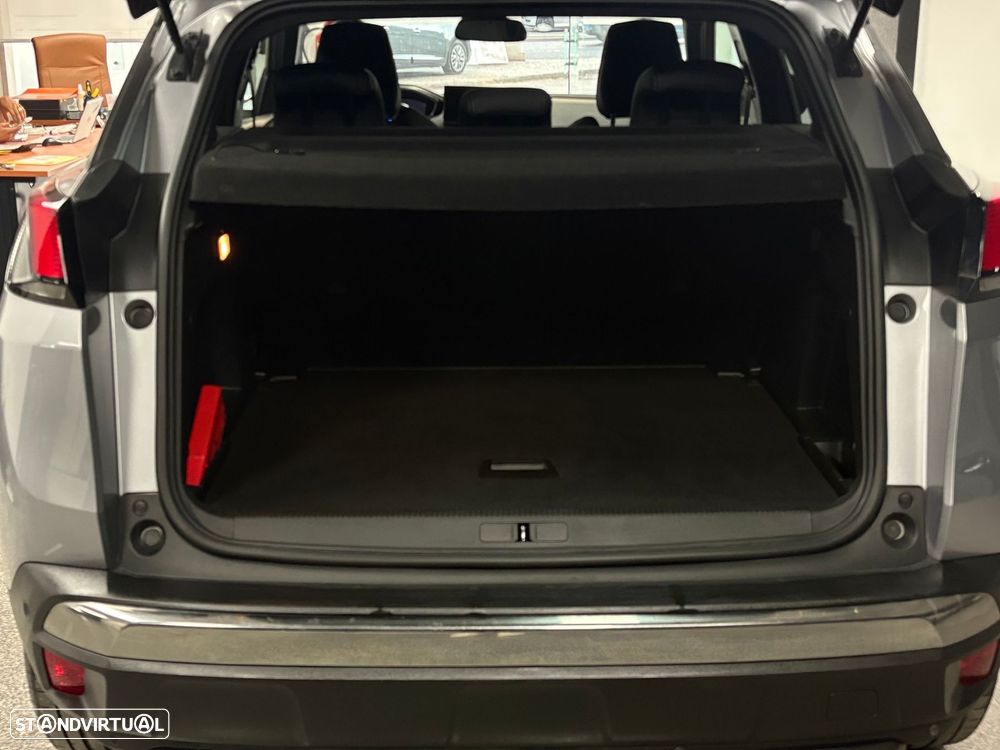 Peugeot 3008 1.5 BlueHDi Allure EAT8 - 9