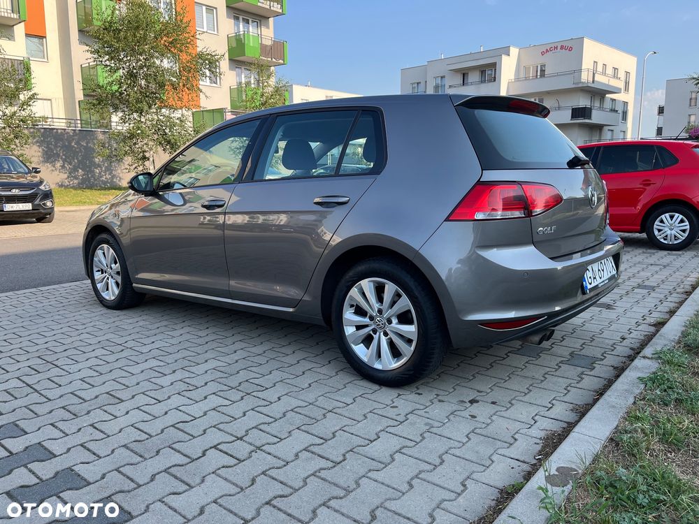 Volkswagen Golf 1.4 TSI BMT Highline - 16