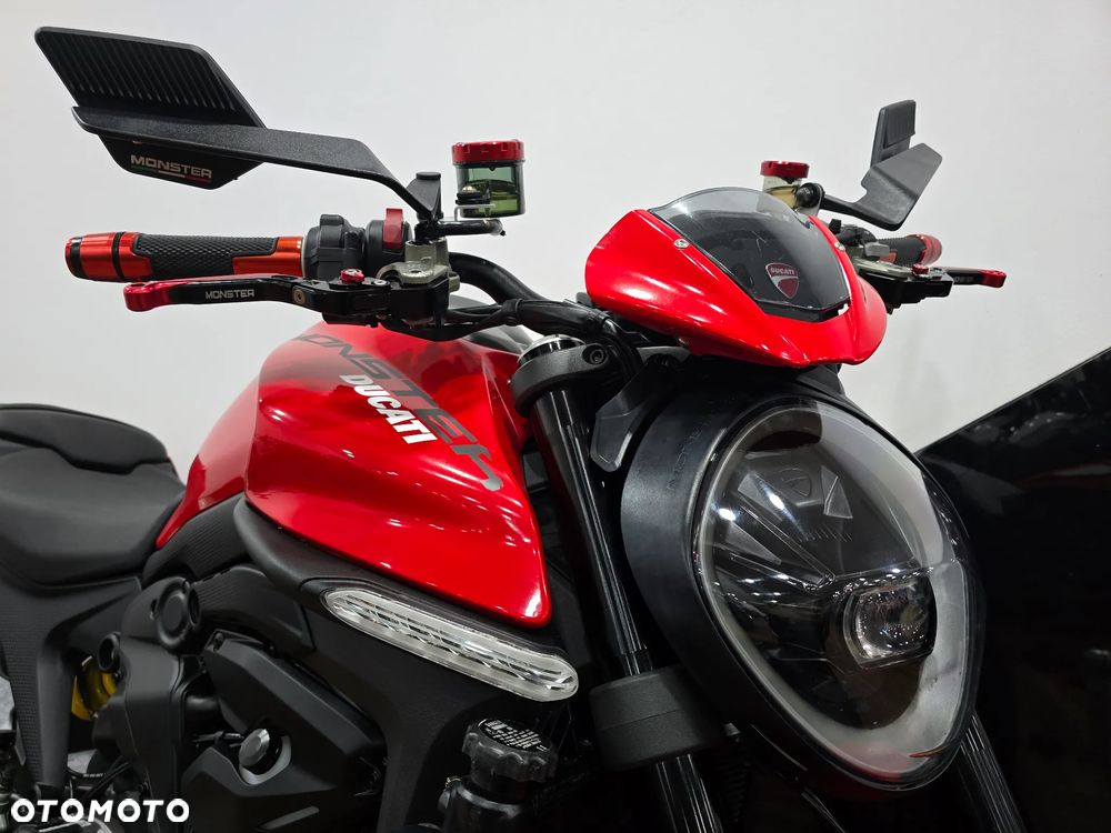 Ducati Monster - 19