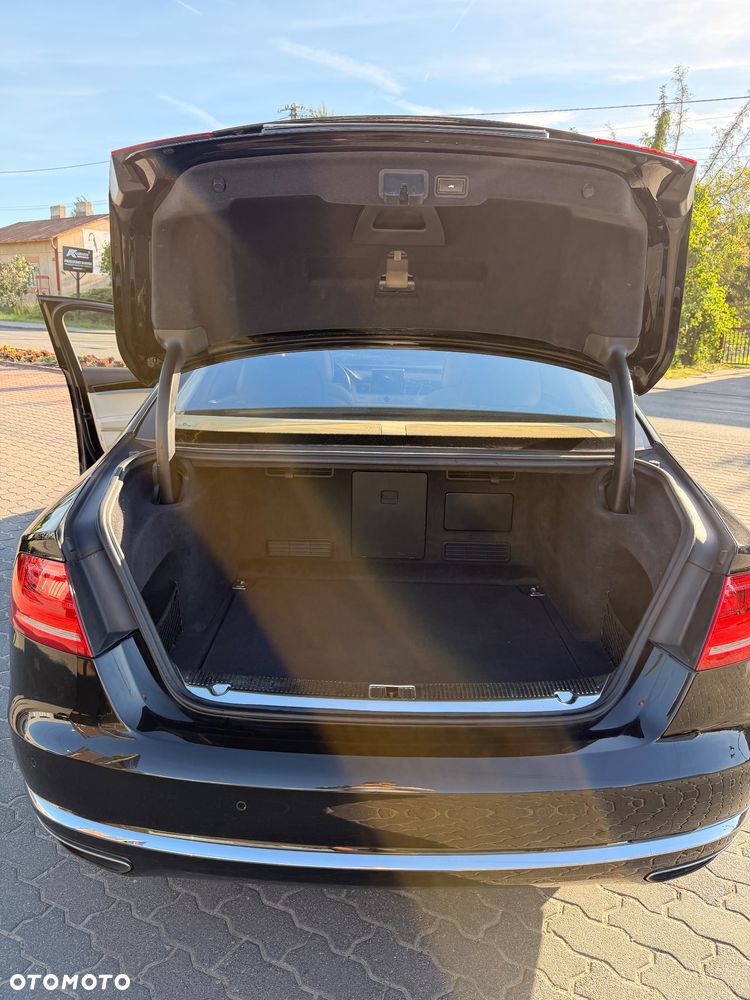 Audi A8 - 23