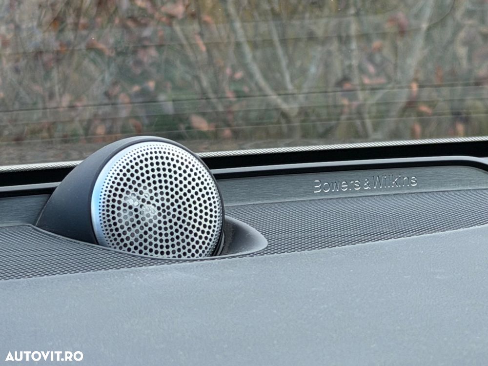 Volvo S90 T8 Twin Engine AWD Geartronic Inscription - 25