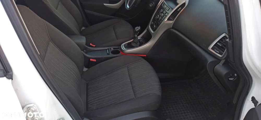Opel Astra IV 1.4 T Enjoy - 14