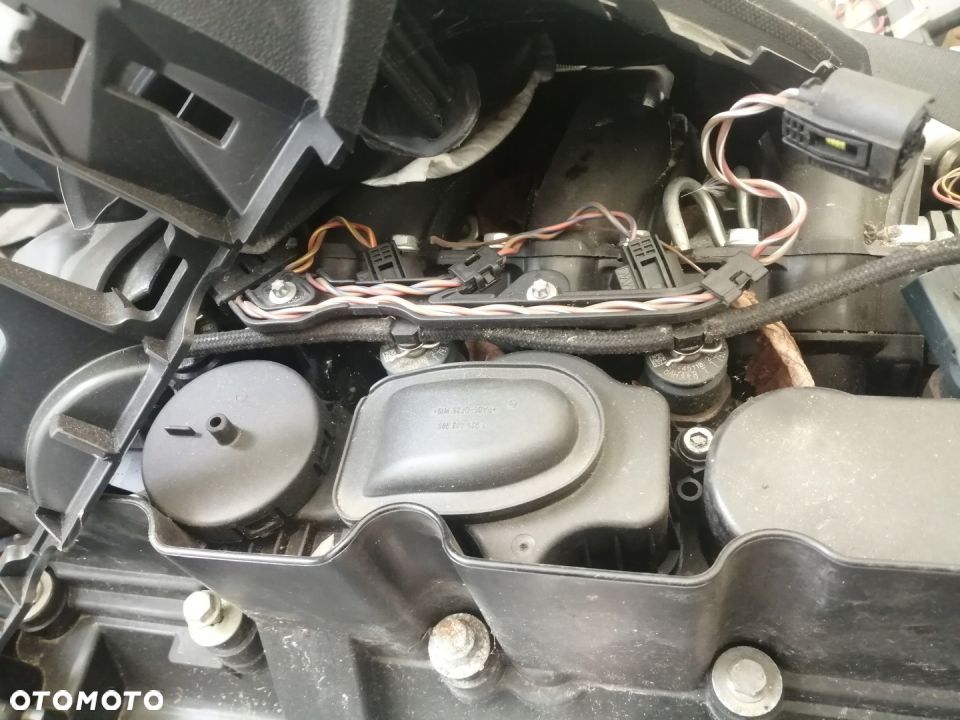 BMW E87 E46 E90 x5 WTRYSKIWACZ 0445110216 - 9