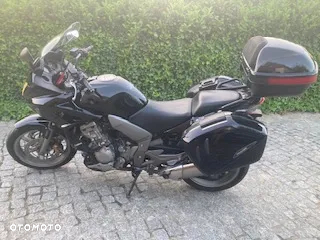 Honda CBF - 3