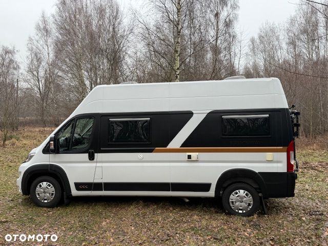 Globe-Traveller explorer - 4