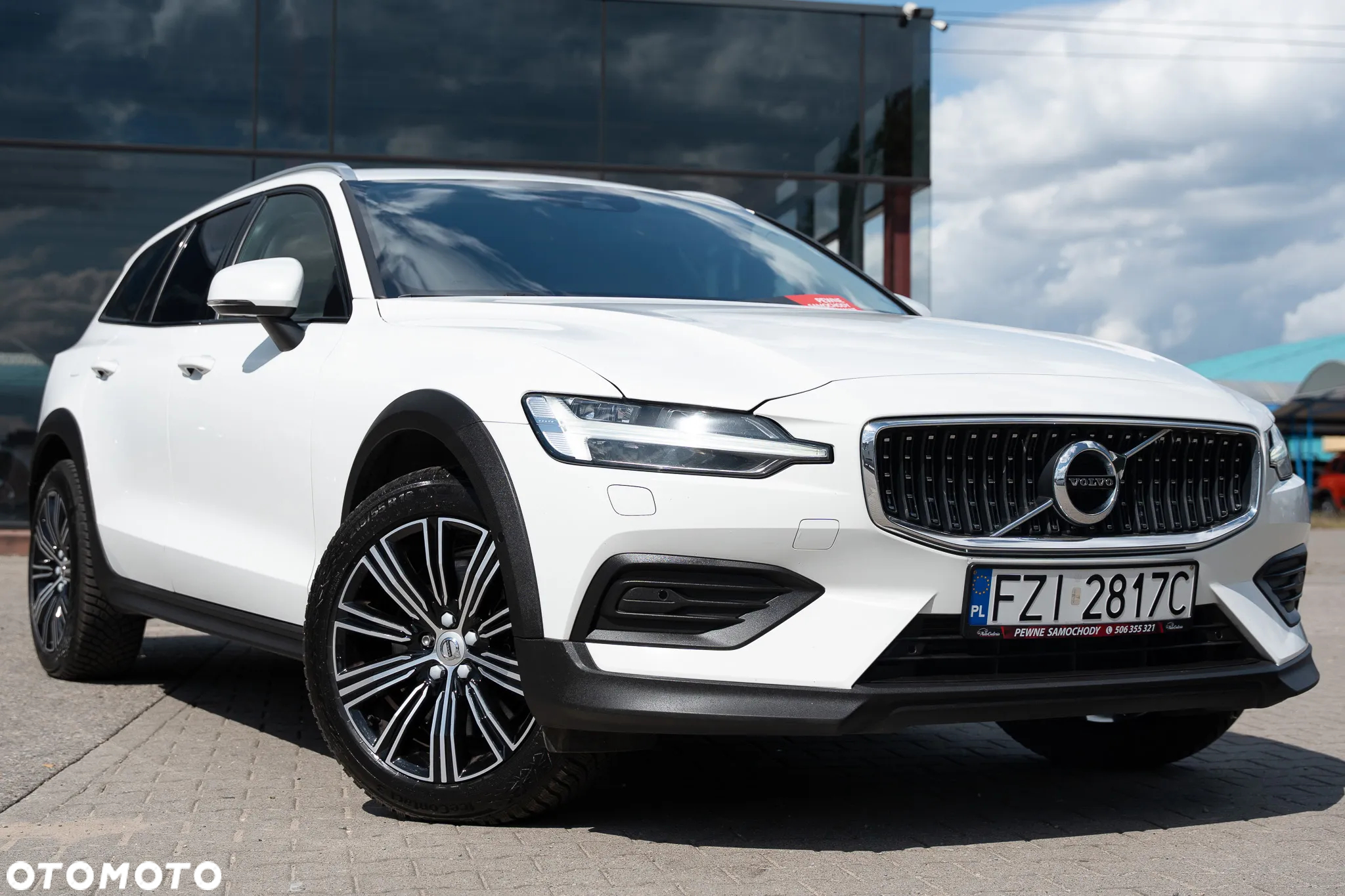 Volvo V60 Cross Country B4 D AWD Geartronic Pro - 6