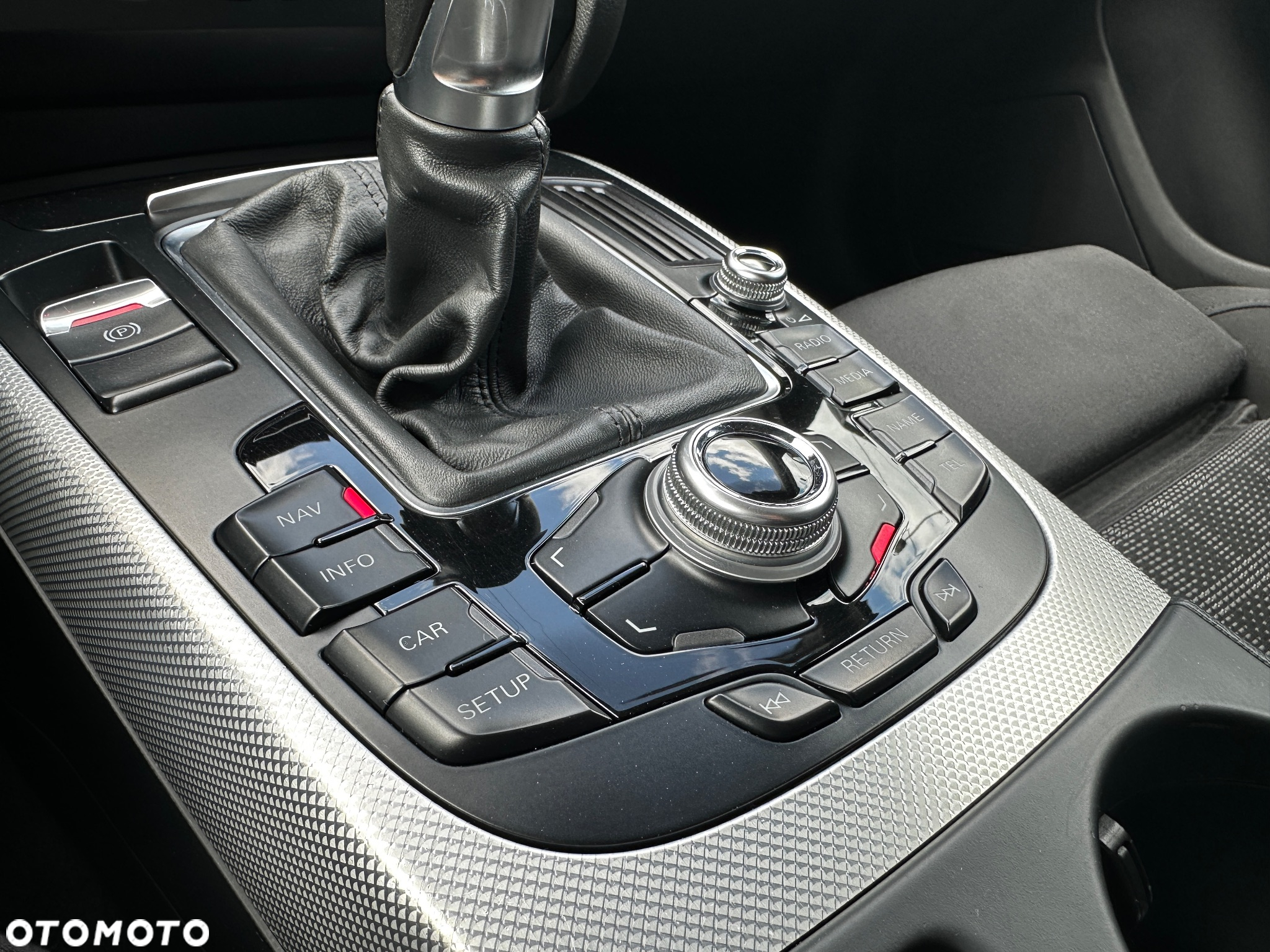 Audi A4 Avant 2.0 TDI DPF Ambiente - 25