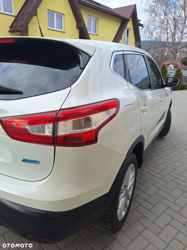 Nissan Qashqai 1.5 dCi DPF acenta - 11