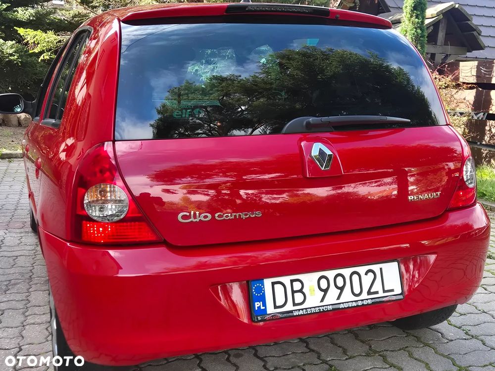Renault Clio - 6