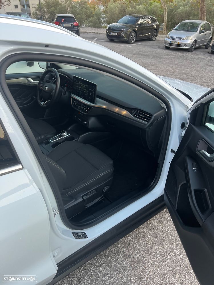 Ford Focus - 8