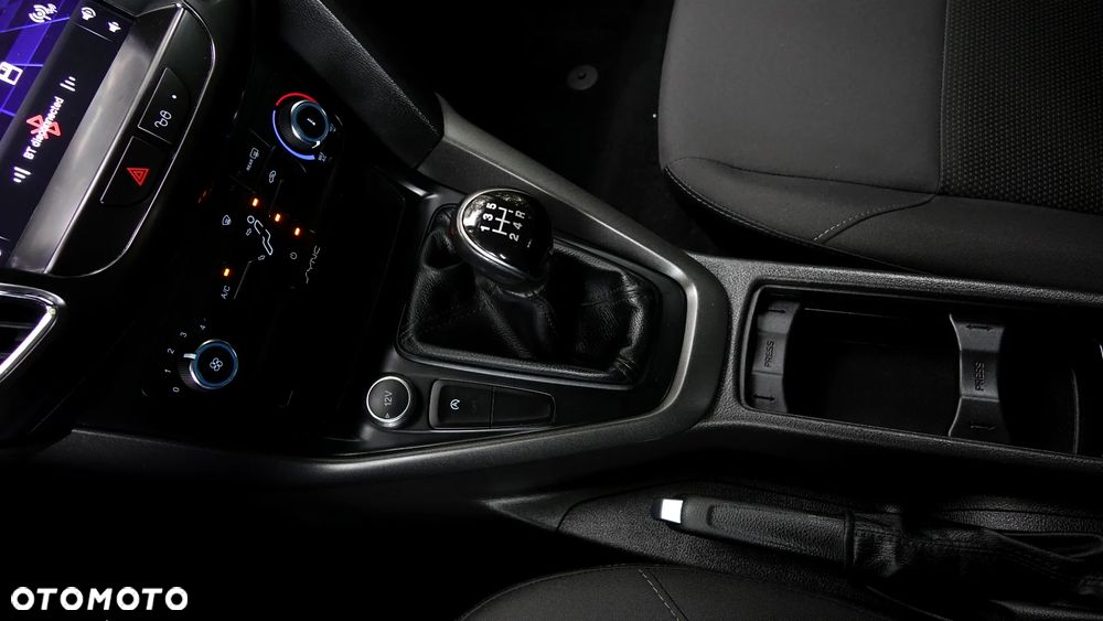 Ford Focus - 20