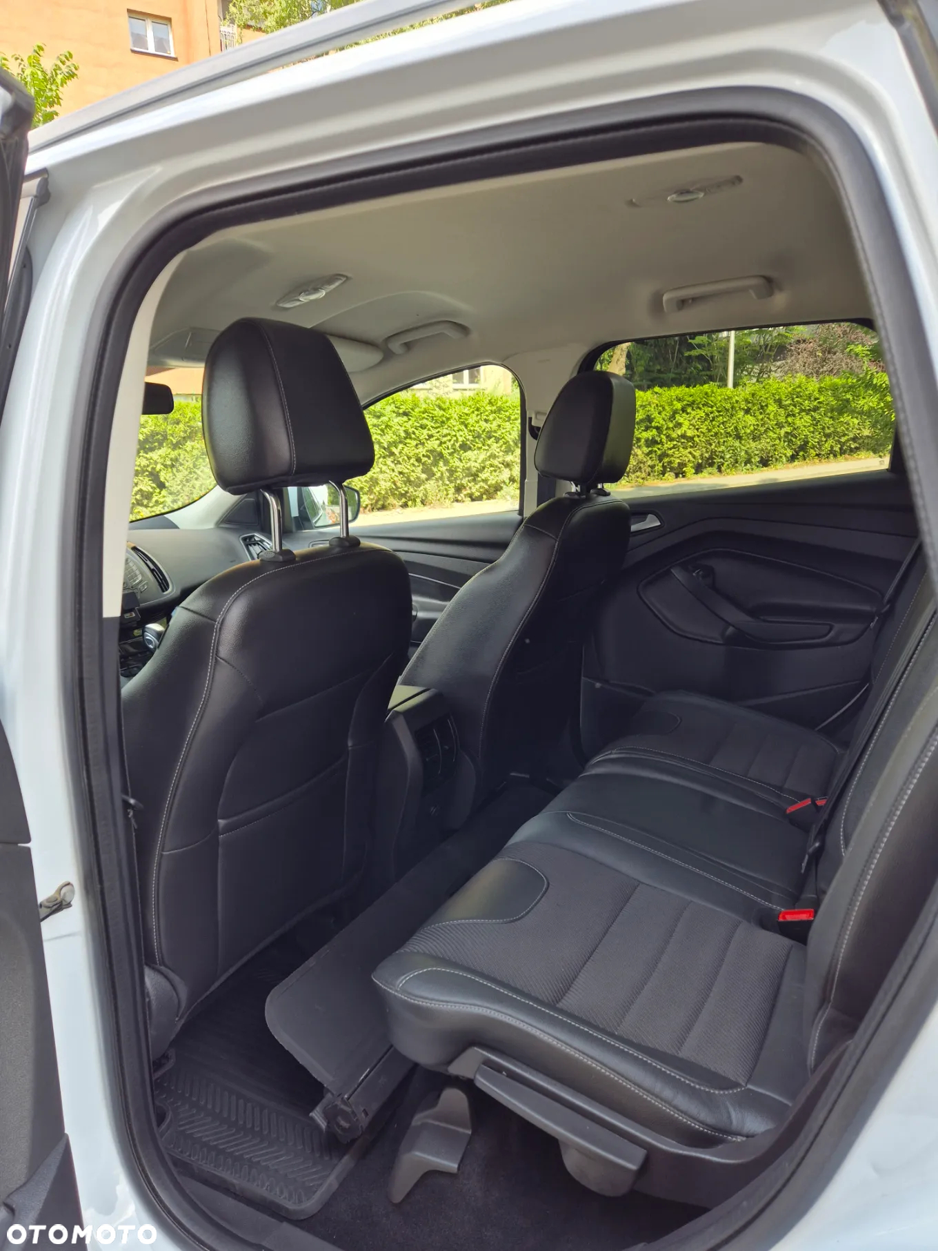 Ford Kuga 2.0 TDCi 4WD Titanium - 10