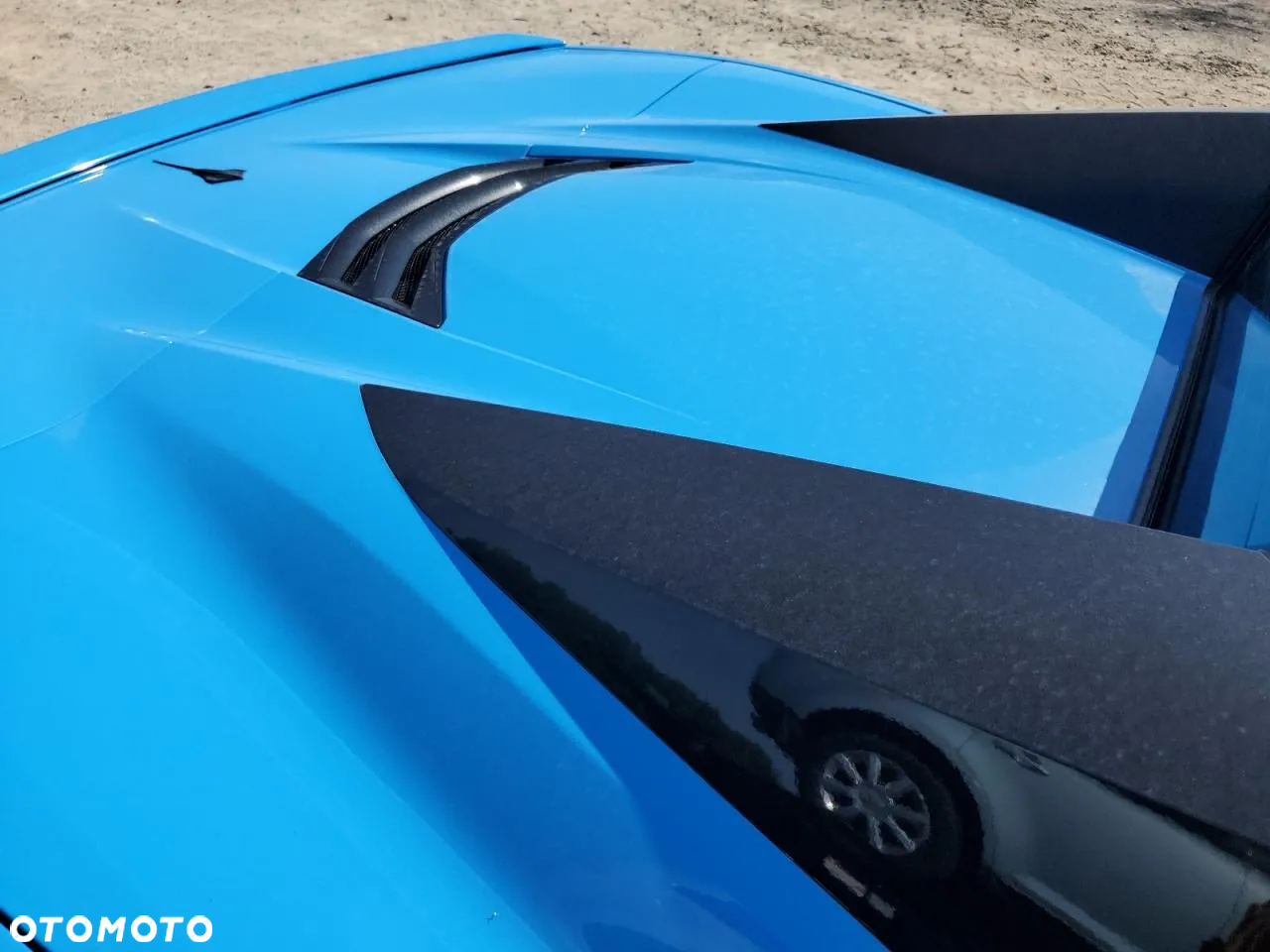 Chevrolet Corvette - 10