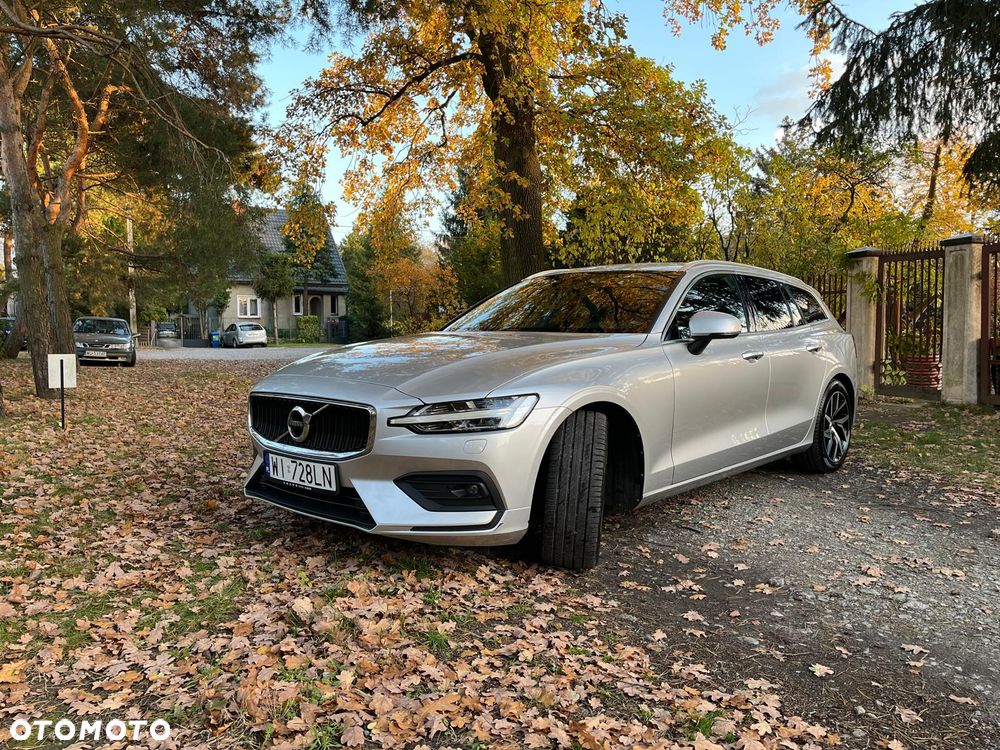 Volvo V60 2020 photo 2