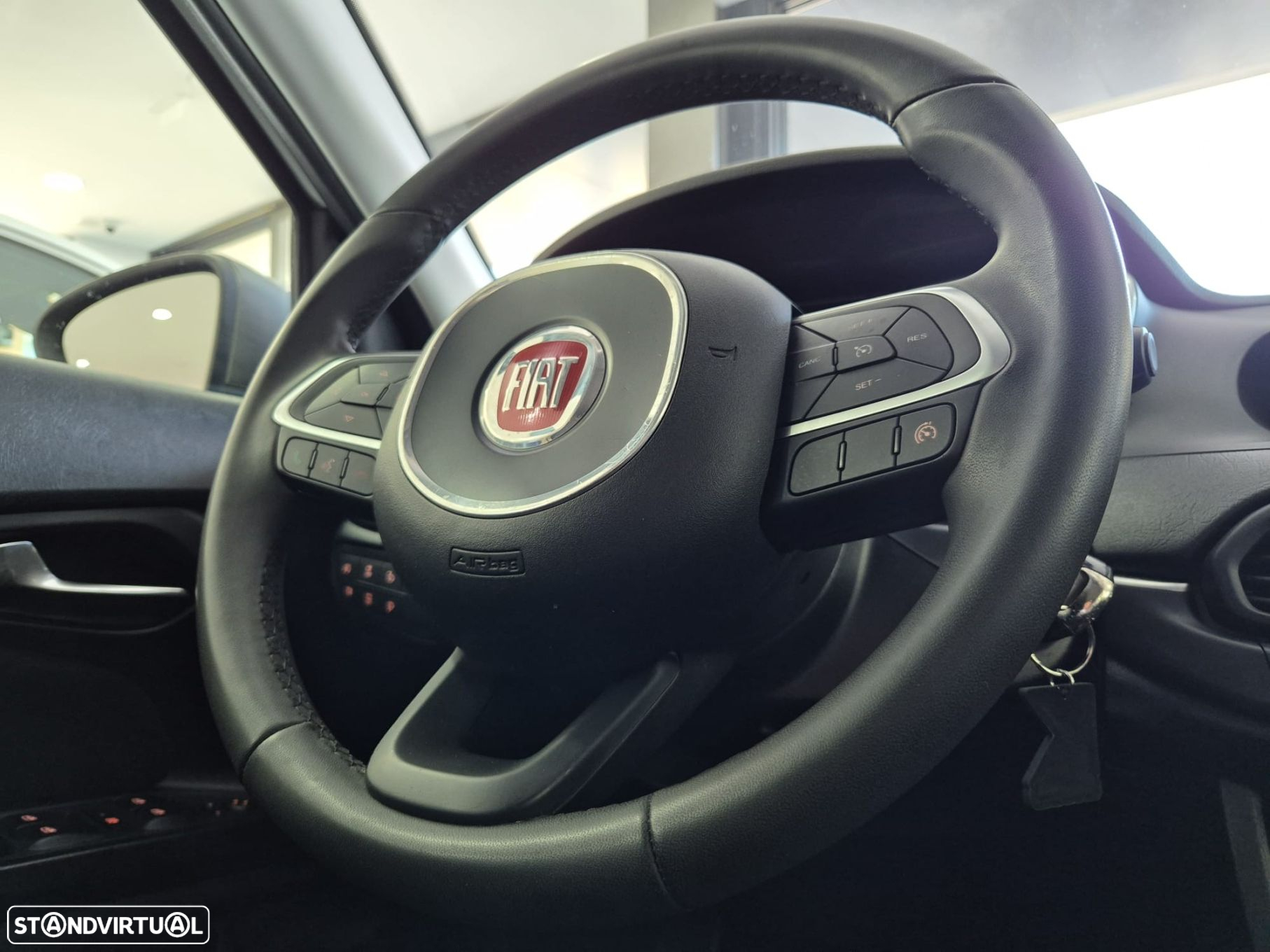 Fiat Tipo Station Wagon 1.3 M-Jet Street - 13
