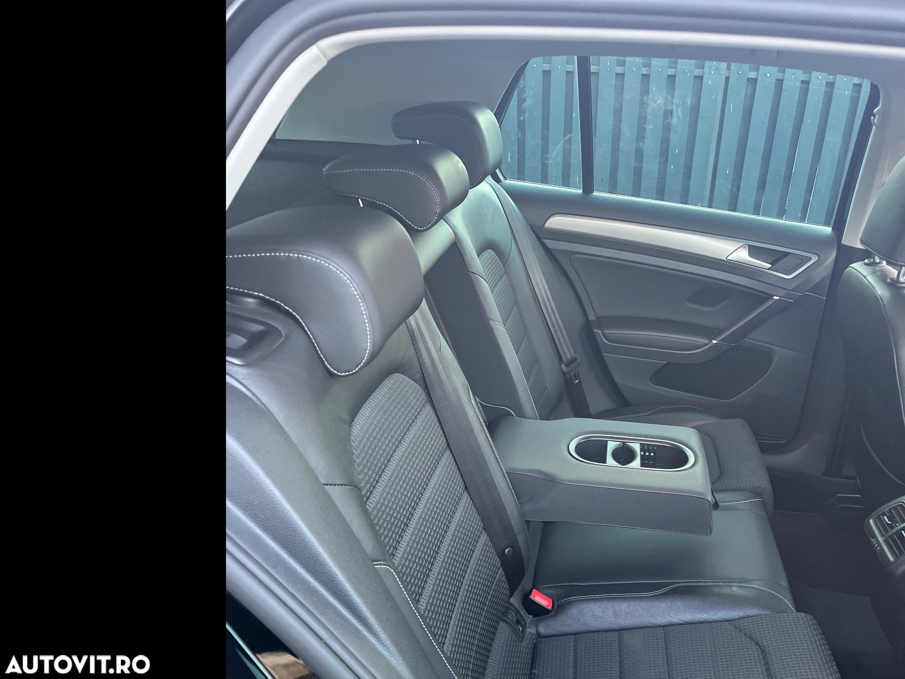 Volkswagen Golf 1.6 TDI DPF BMT DSG Comfortline - 8