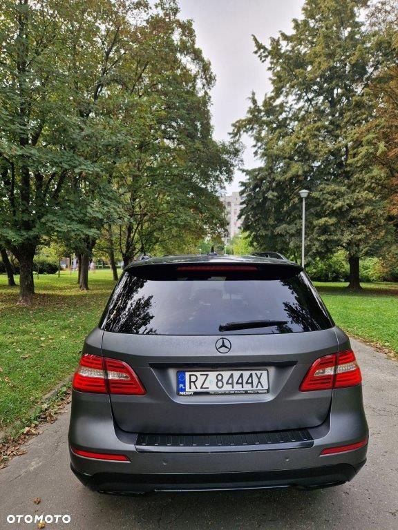 Mercedes-Benz ML - 4