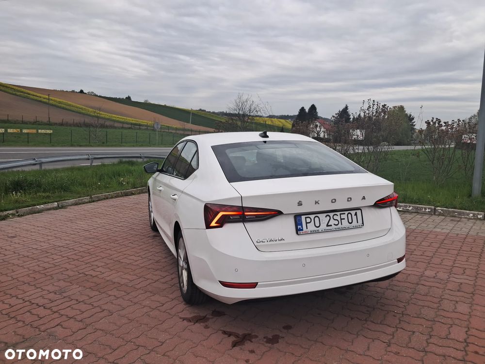 Skoda Octavia 2.0 TDI Ambition - 22