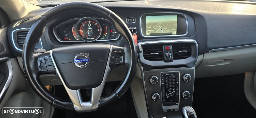 Volvo V40 D4 RDesign - 8