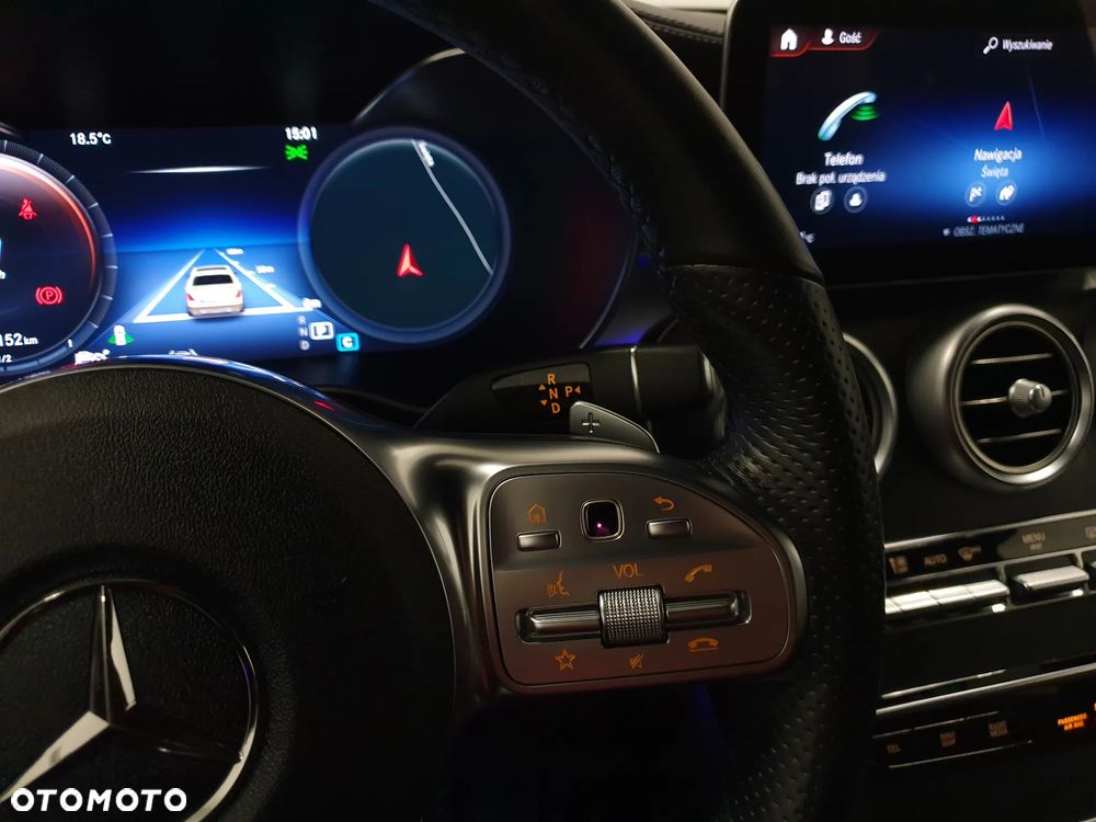 Mercedes-Benz GLC 300 d 4Matic 9G-TRONIC AMG Line Plus - 12