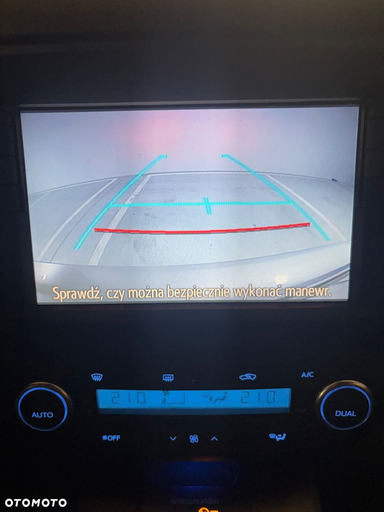 Toyota Avensis 1.8 Active MS - 31