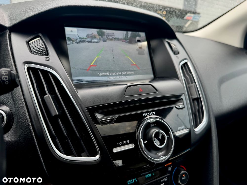 Ford Focus - 20