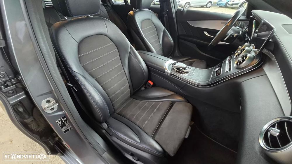 Mercedes-Benz C 300 de AMG Line - 24