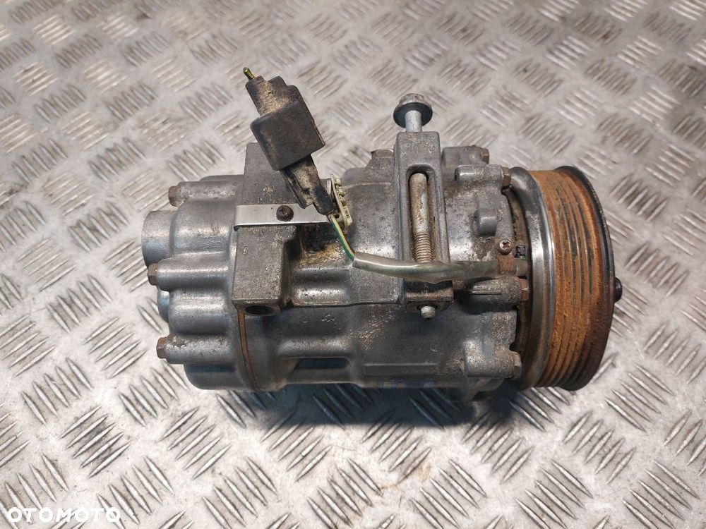 SPRĘŻARKA KOMPRESOR KLIMATYZACJI VOLVO S40 II 2.0 D 3M5H-19D629-HD - 1