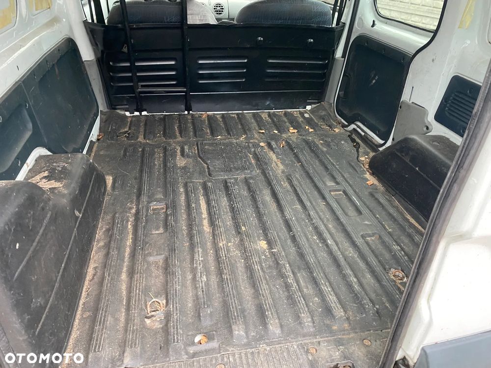 Renault Kangoo 1.5 DCI - 10