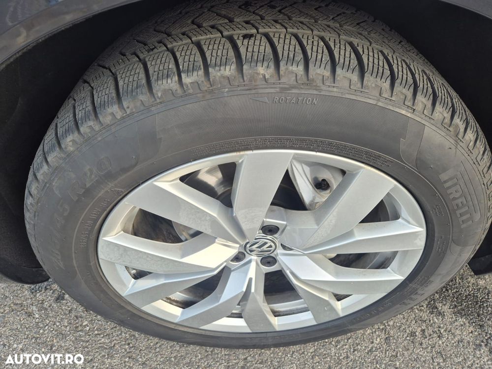 Volkswagen Touareg 3.0 V6 TDI SCR 4Motion Automatik R-Line - 11