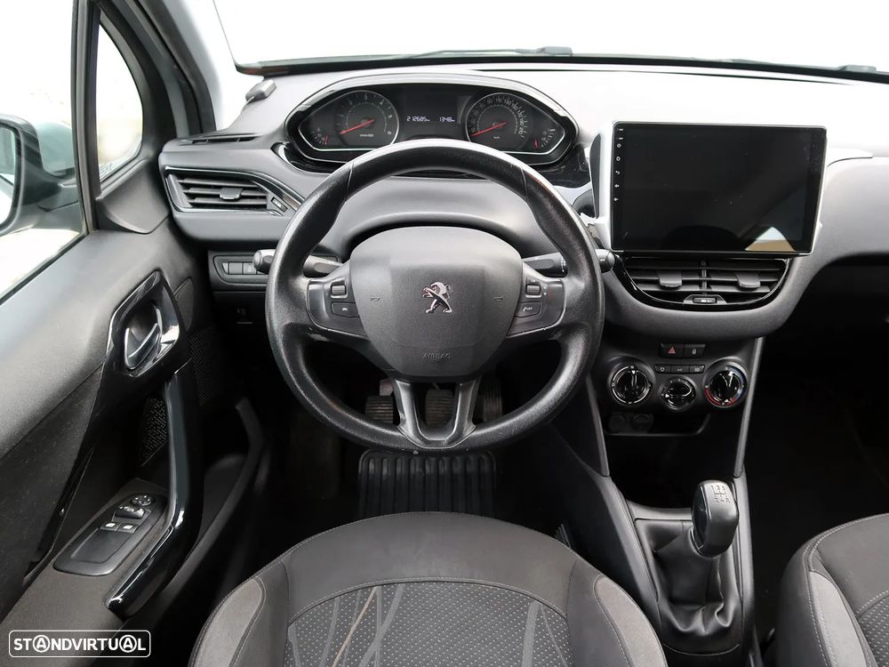 Peugeot 208 HDi 68 Access - 9