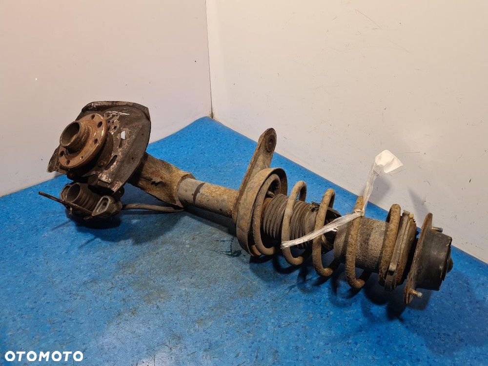 OPEL KADETT E LIFT  AMORTYZATOR ZWROTNICA PRZÓD PRAWY. - 4