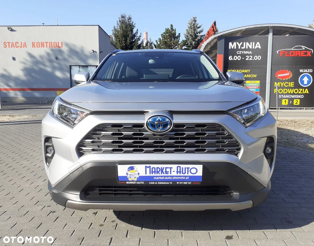 Toyota RAV4 - 11