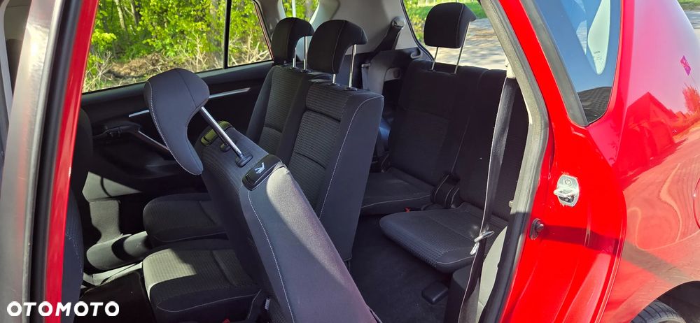 Toyota Verso 1.8 Premium 7os - 14