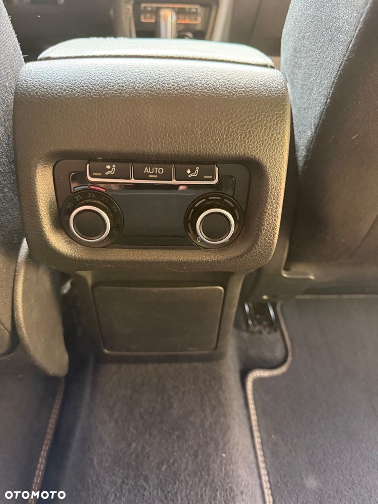 Volkswagen Sharan 2.0 TDI Comfortline DSG - 31