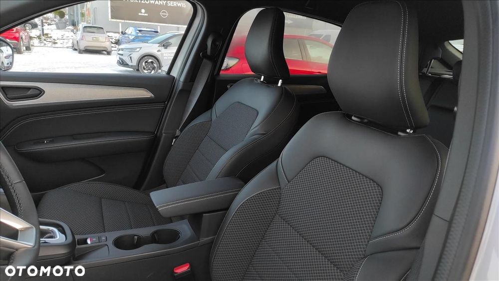 Renault Arkana 1.6 E-TECH Techno MMT - 11