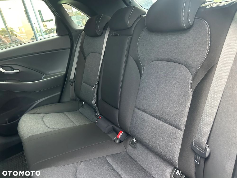 Hyundai i30 1.5 T-GDI 48V Smart DCT - 16
