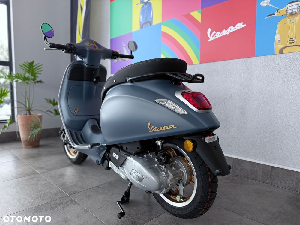 Vespa Primavera - 6