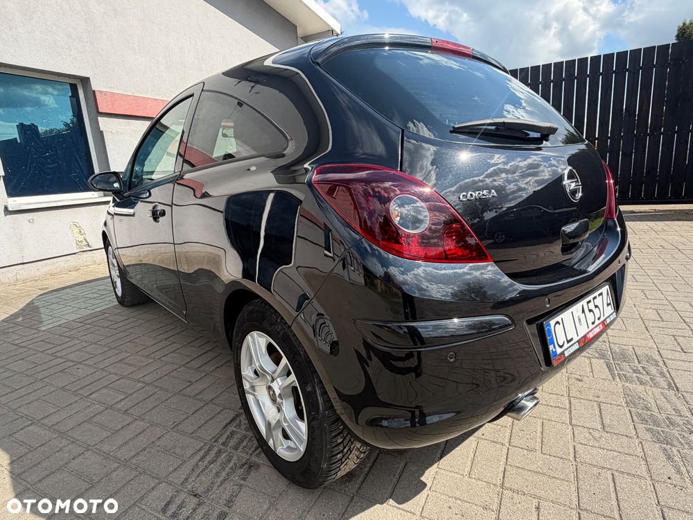Opel Corsa 1.4 16V Graphite - 8