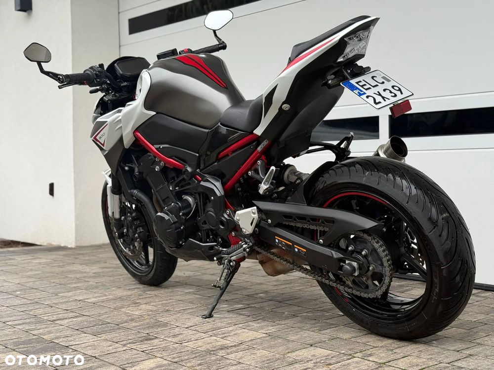 Kawasaki Z 900 - 9
