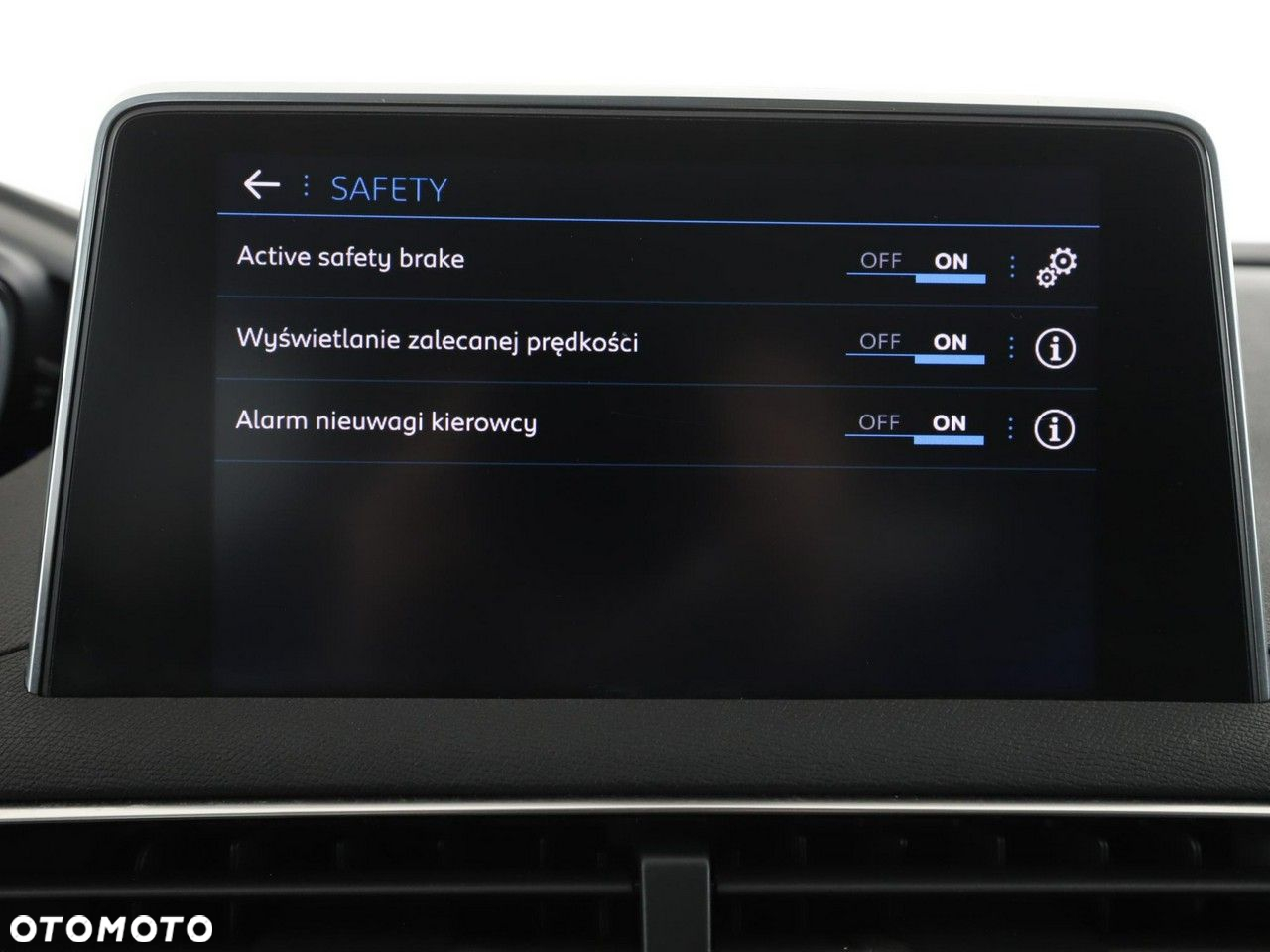 Peugeot 3008 1.5 BlueHDi Allure S&S EAT8 - 28