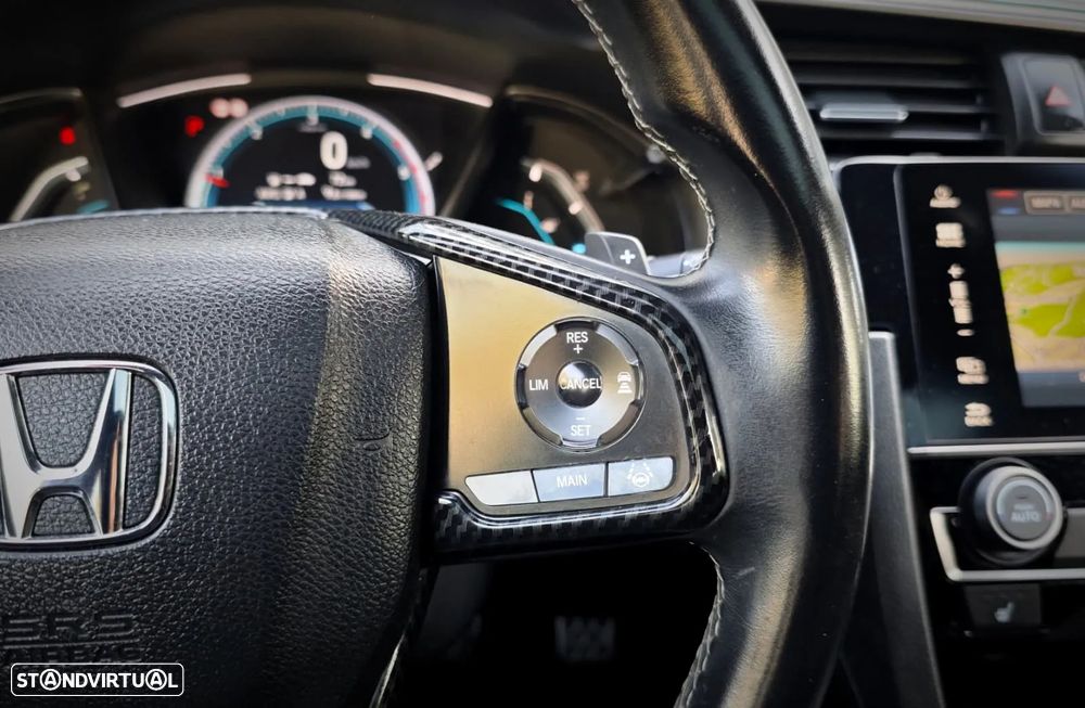 Honda Civic 1.6 i-DTEC Executive Premium 9AT - 17