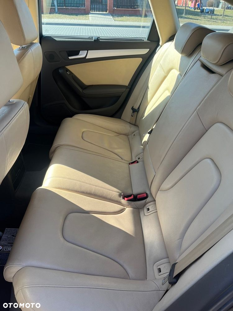 Audi A4 - 12