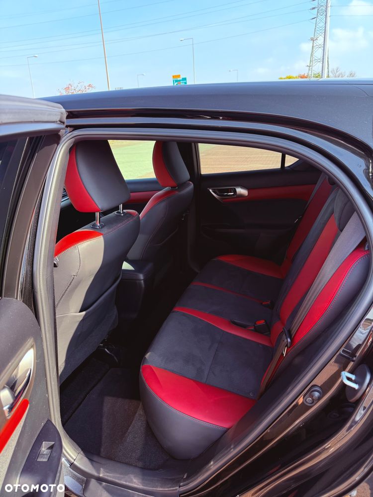 Lexus CT 200h F Sport - 18